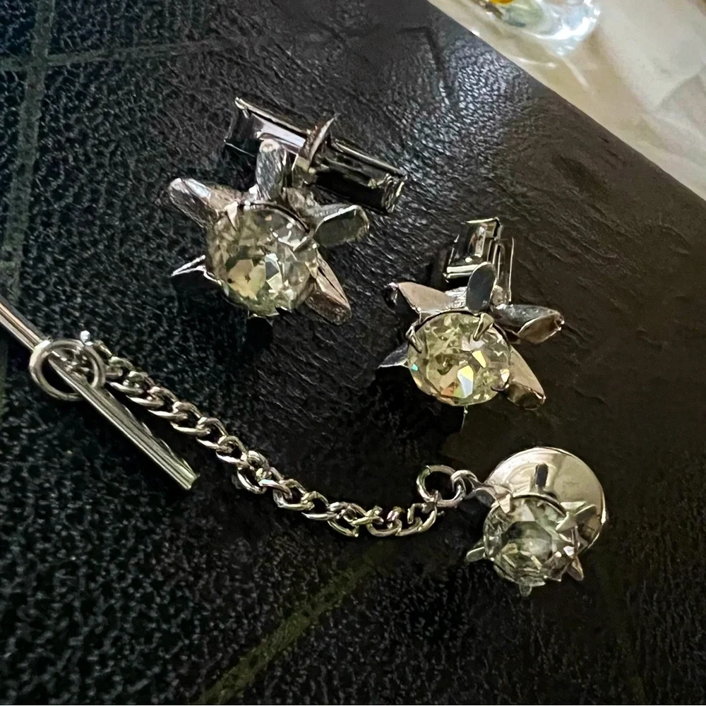 Vintage Art Deco Inspired Unisex Crystal Starlights Cufflinks and Tie-Tac Set